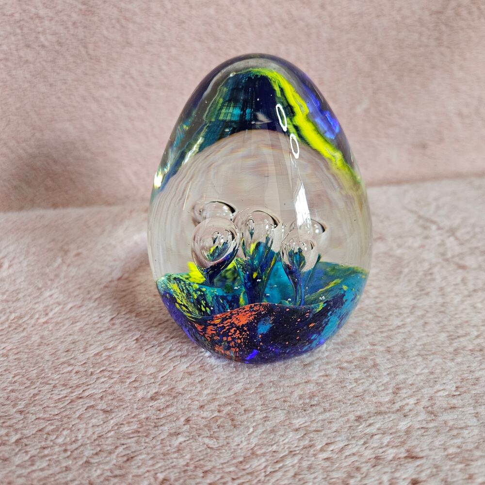 Vintage Multi-Color Hand-Blown Art Glass Egg Paperweight w/ Controlled Bubbles